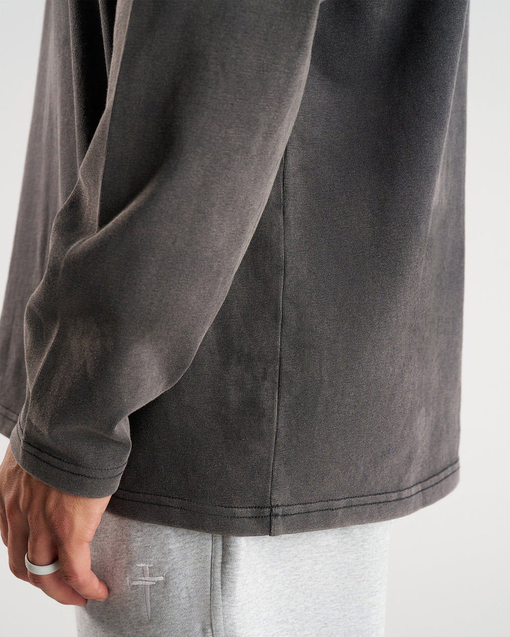 Heavyweight Cotton Oversized Long Sleeve "FHG" - Acid Wash